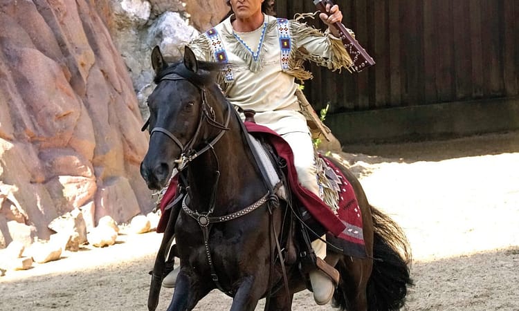 Alexander Klaws als Winnetou